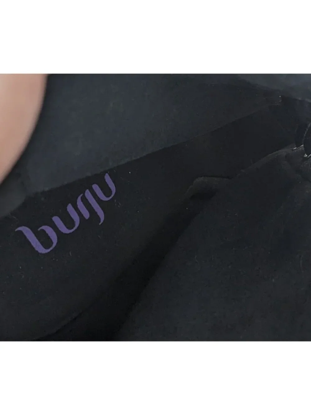 Burju Shoes step into